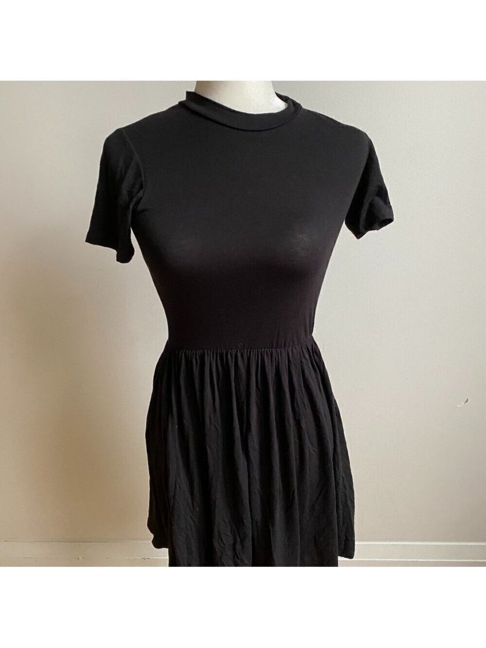 VELVET Torch Black Mock Neck Mini Dress Small